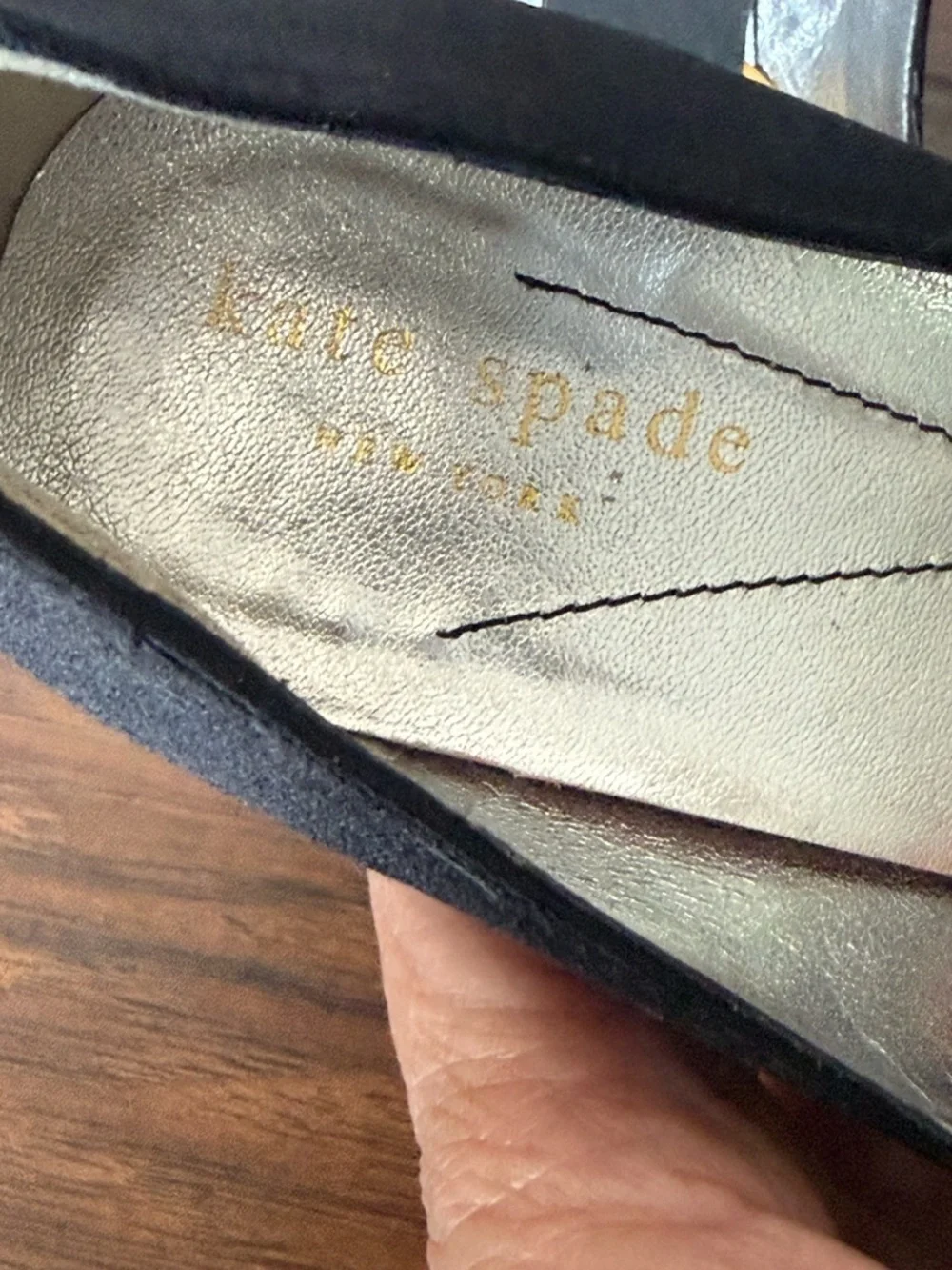 Kate Spade Black Pointed Toe Crystal Buckle Pumps-Size 7.5 Like New